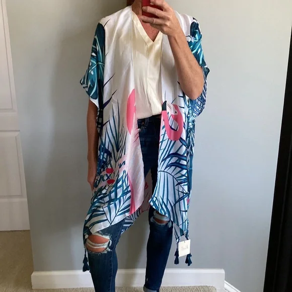 Flamingo Print Boho Kimono - Picture 2 of 9